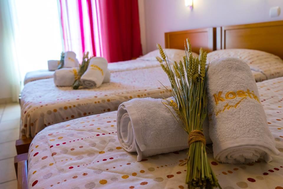 Hotel Kostis 스키아토스 타운 외부 사진